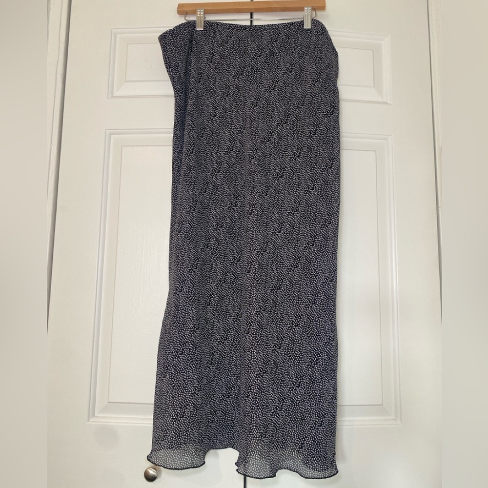 Vintage Caran Black & White Maxi Skirt 2X | Y2K Flowy Bias Cut Slip Style